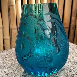 CHINESE Thick hand blow Beautiful Art glass etched Dragon/Chicken